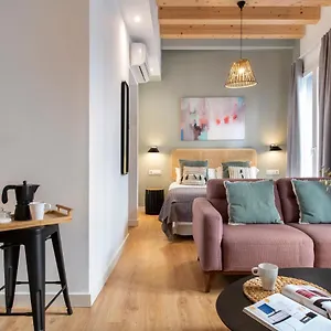 Lola 14 Apartamento